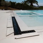 Revestech WALK LEVEL 15 Horizontalni slivnik Ø50 mm  – Element Walk Level nevidljivog kanala za bazene i terase - Слика 15