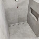 Revestech LINEAR BASIC DUO  – Kanalica za tuš i terase sa 2 u 1 rešetkom za keramiku i preinstaliranom DRY 40 hidroizolacijom 25x25 cm - Слика 2