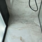 Revestech LINEAR BASIC DUO  – Kanalica za tuš i terase sa 2 u 1 rešetkom za keramiku i preinstaliranom DRY 40 hidroizolacijom 25x25 cm - Слика 3