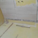 Revestech LINEAR FLAT STEEL – kanalica za tuš i terase sa masivnom mat rešetkom i 3m² DRY 50 hidroizolacione membrane - Слика 2